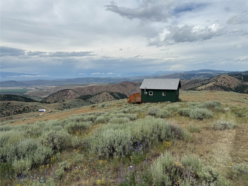Ponderosa Pines - Residential