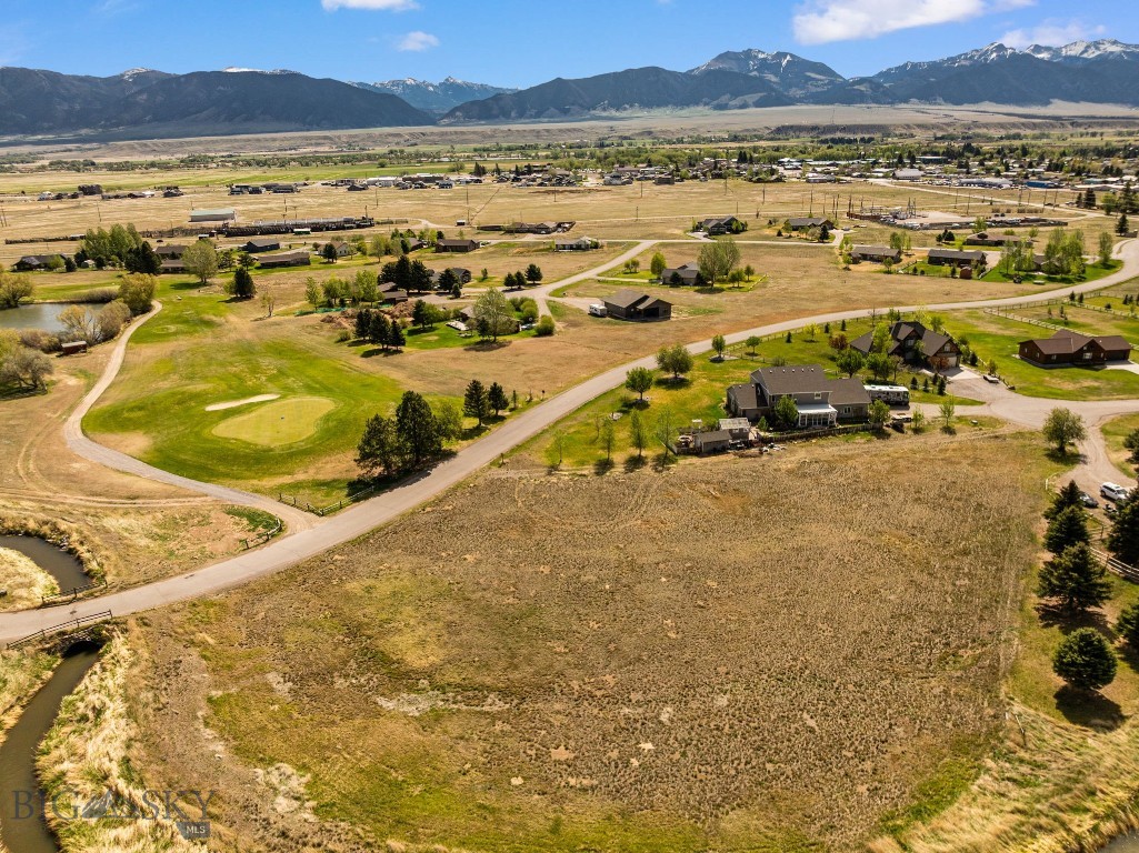 Valley Garden Golf Village - Land