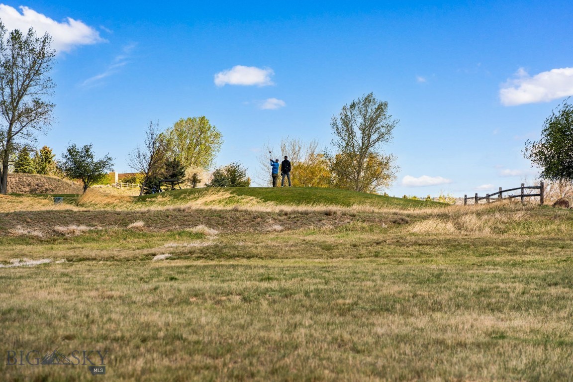 Valley Garden Golf Village - Land
