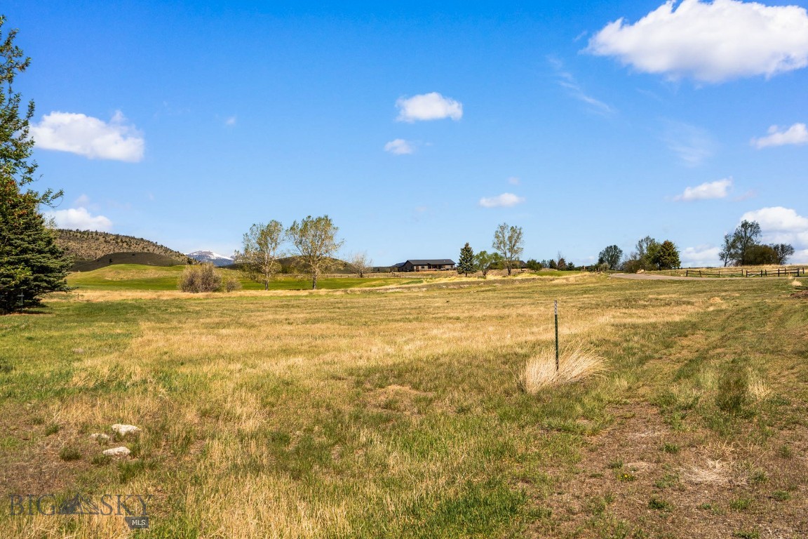 Valley Garden Golf Village - Land