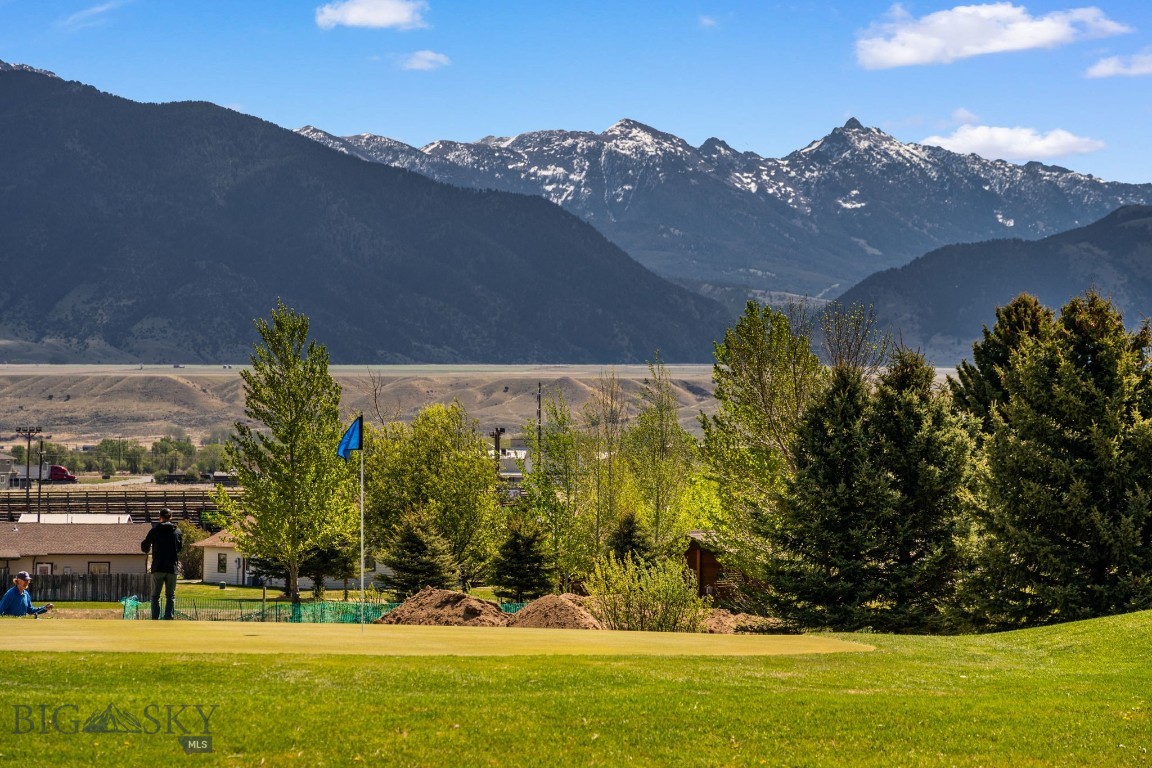 Valley Garden Golf Village - Land