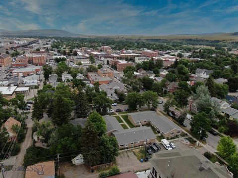 Photo of 105 N Yellowstone St #3, Livingston, MT 59047 (MLS # 403845)
