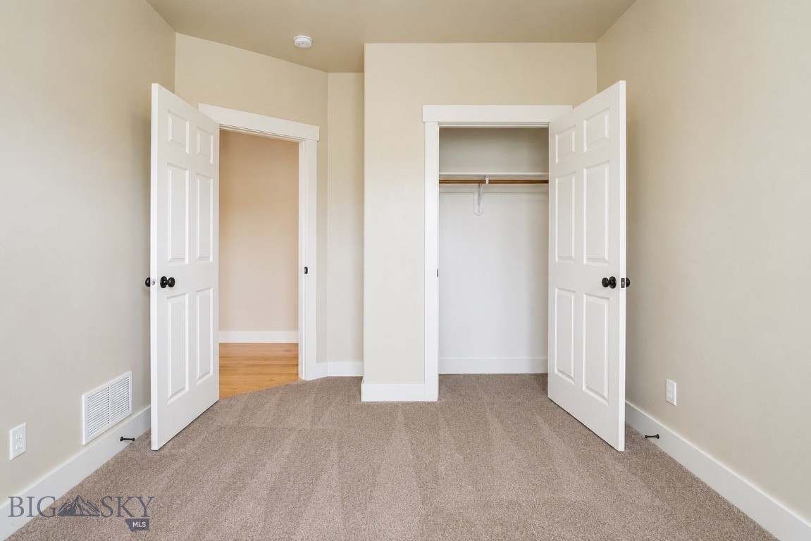 Middle Creek Parklands - Residential