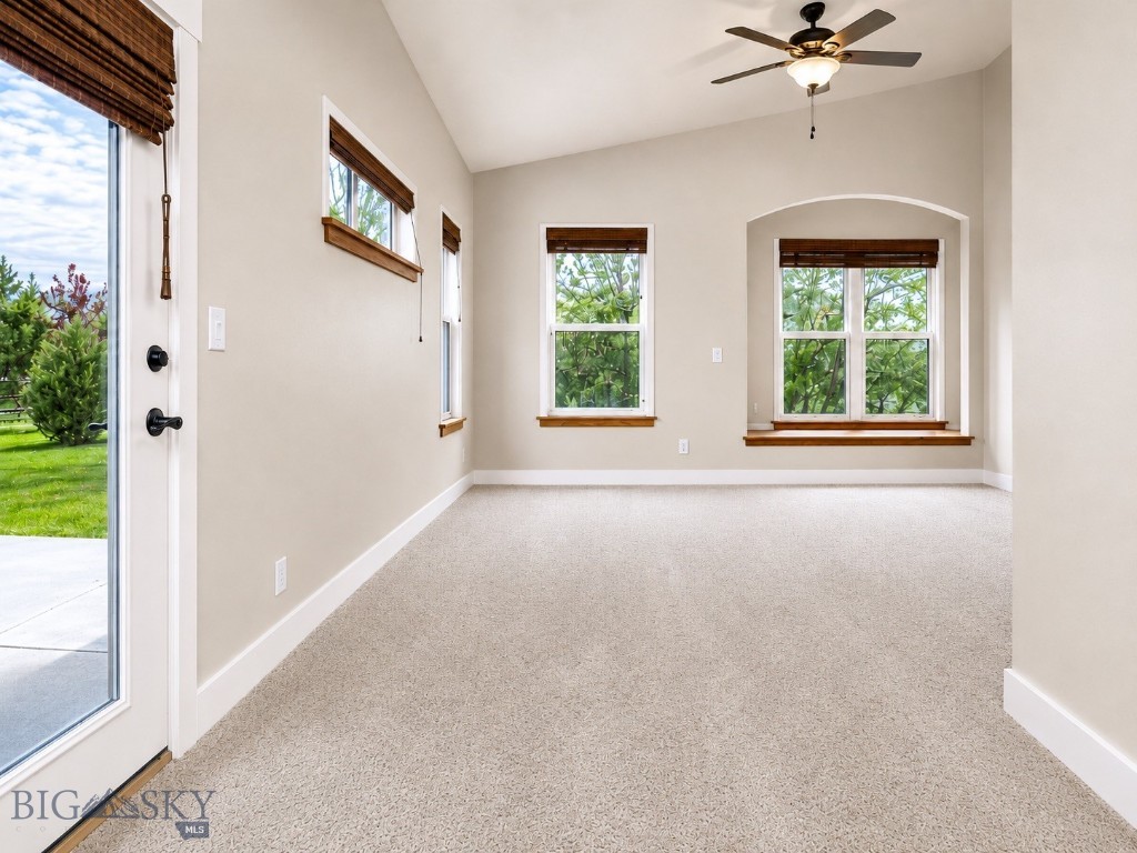 Middle Creek Parklands - Residential