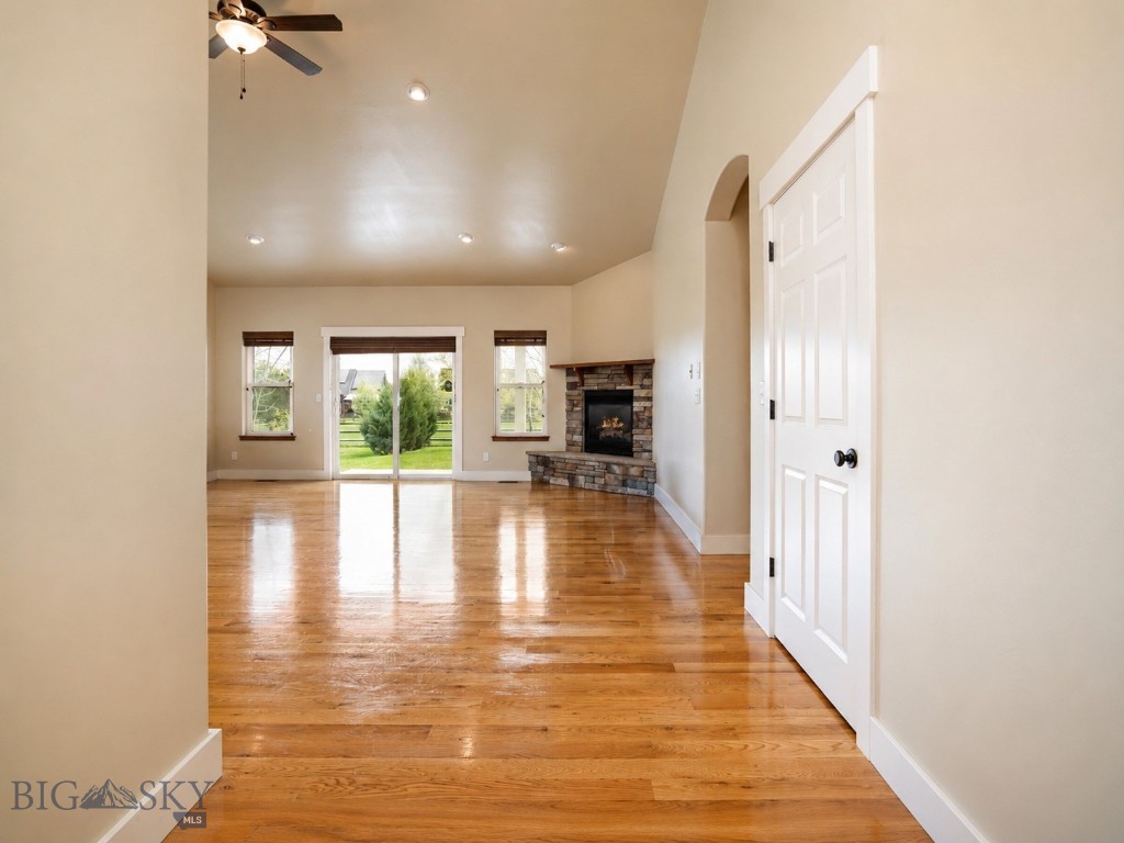 Middle Creek Parklands - Residential