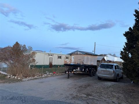 Photo of 212 Baden St, Butte, MT 59701 (MLS # 410403)