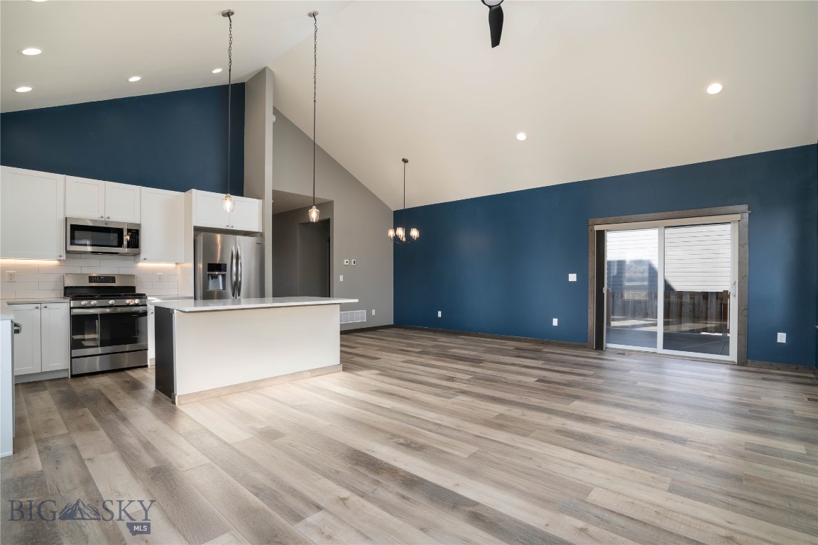 The Pines Condo - Residential