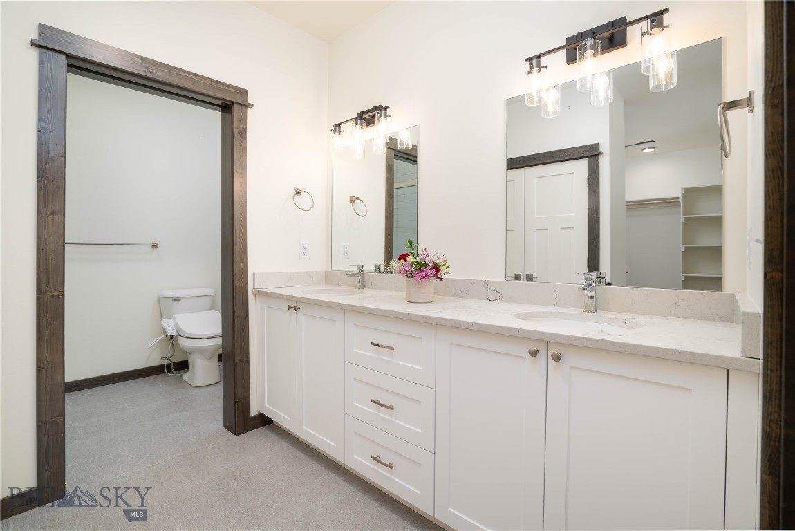 The Pines Condo - Residential