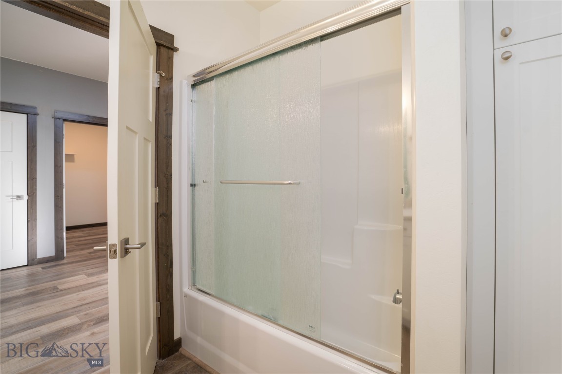 The Pines Condo - Residential