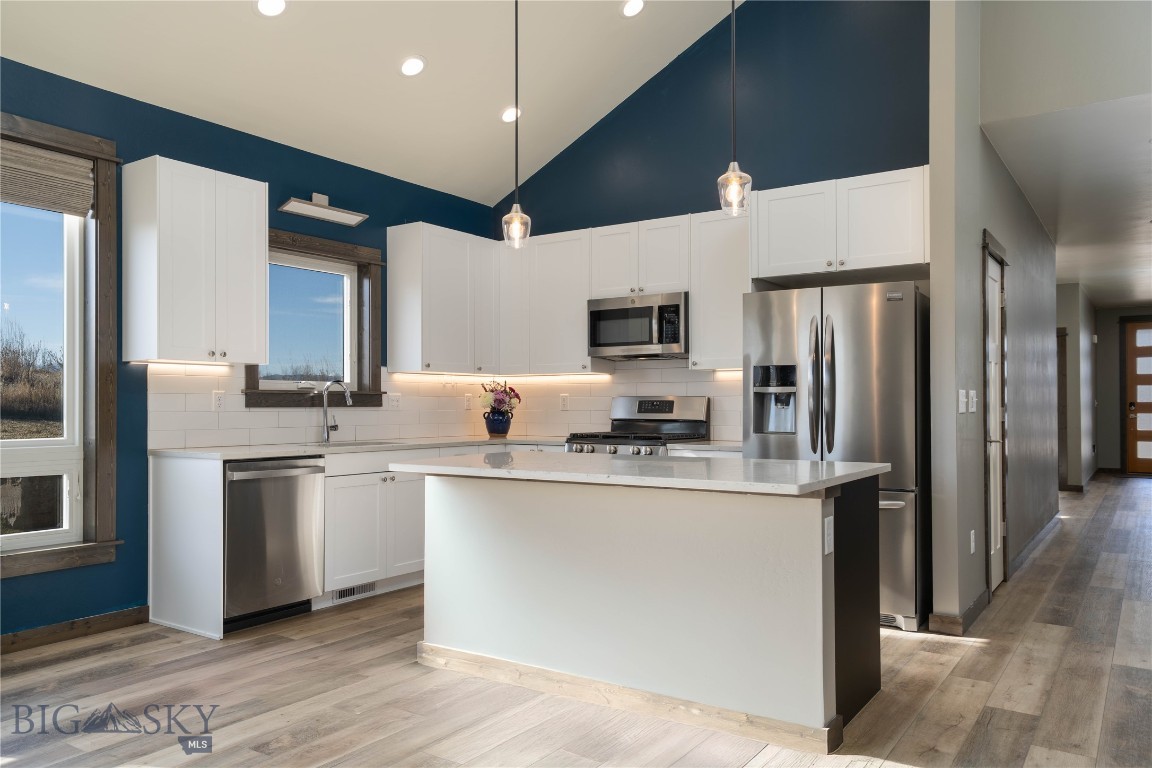 The Pines Condo - Residential