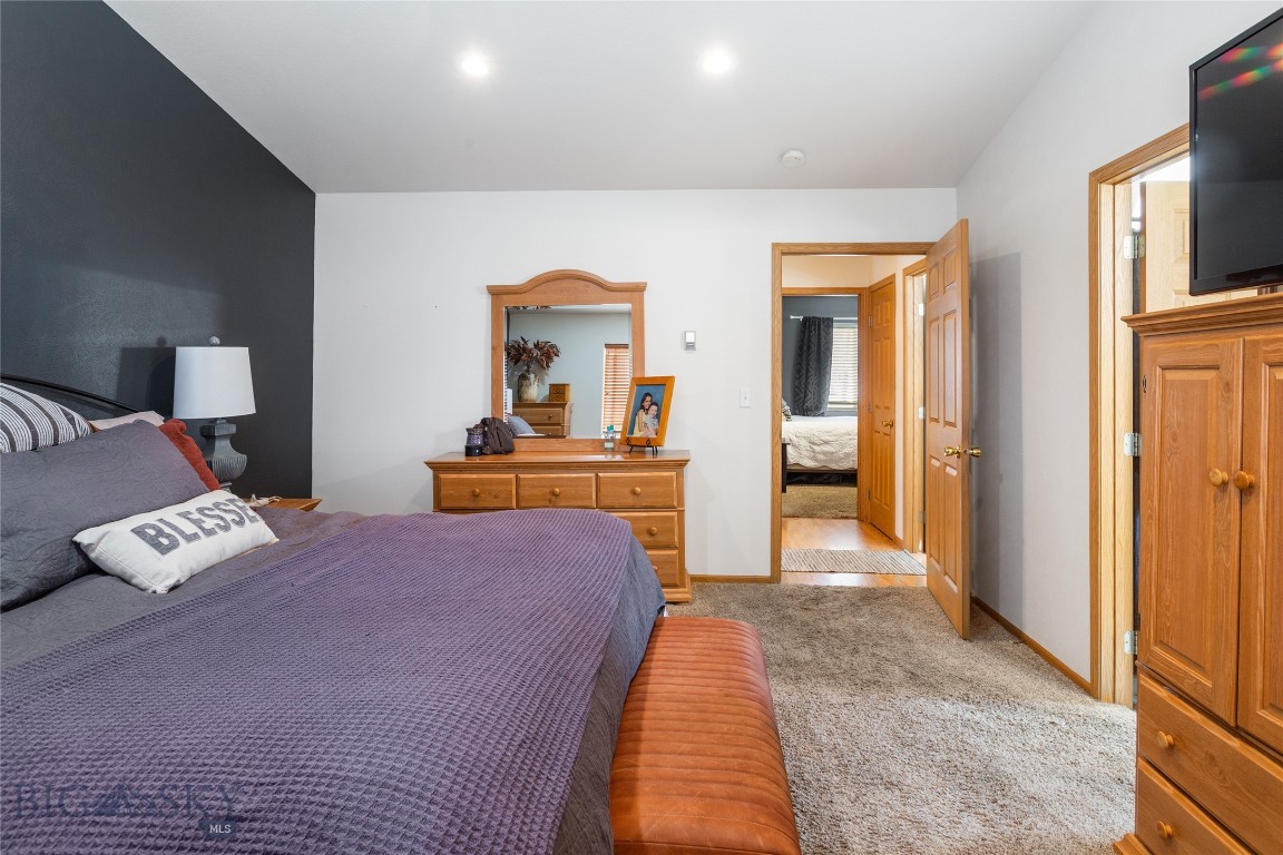 Butte, Montana 59701, United States, 4 Bedrooms Bedrooms, ,3 BathroomsBathrooms,Residential,Active,58277