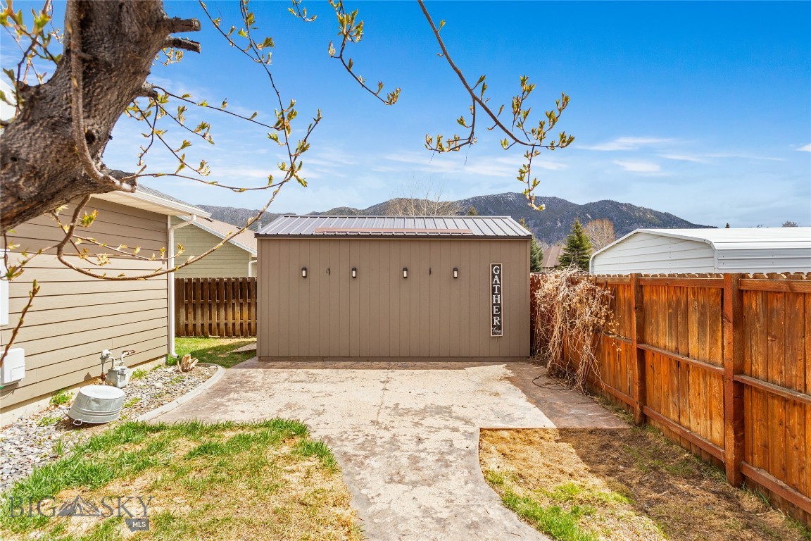 Butte, Montana 59701, United States, 4 Bedrooms Bedrooms, ,3 BathroomsBathrooms,Residential,Active,58277