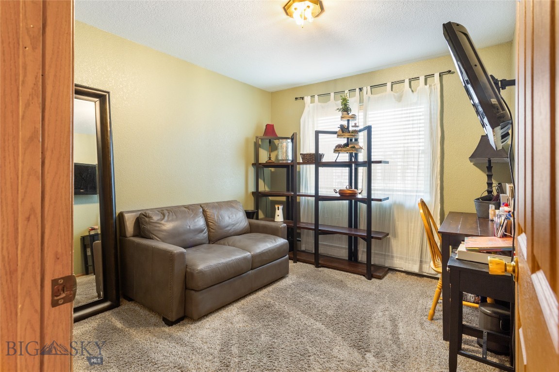 Butte, Montana 59701, United States, 4 Bedrooms Bedrooms, ,3 BathroomsBathrooms,Residential,Active,58277