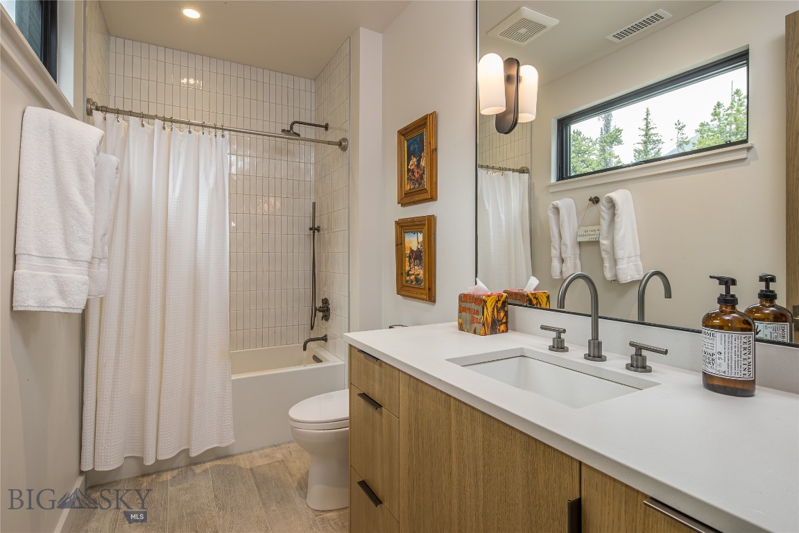 Jack Creek Cabins - Residential