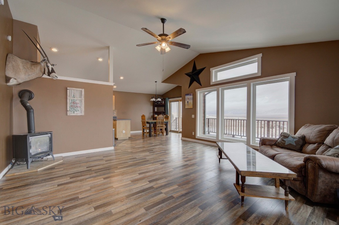 Ennis, Montana 59729, United States, 3 Bedrooms Bedrooms, ,3 BathroomsBathrooms,Residential,Contingent,68281