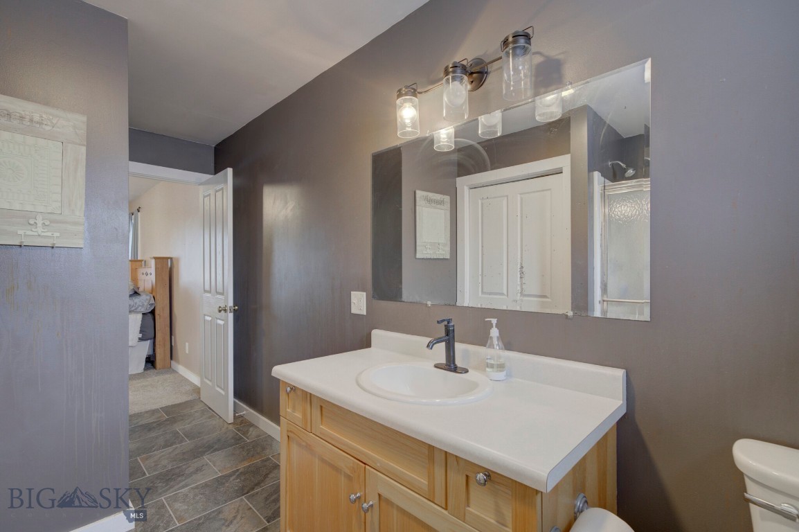 Ennis, Montana 59729, United States, 3 Bedrooms Bedrooms, ,3 BathroomsBathrooms,Residential,Contingent,68281