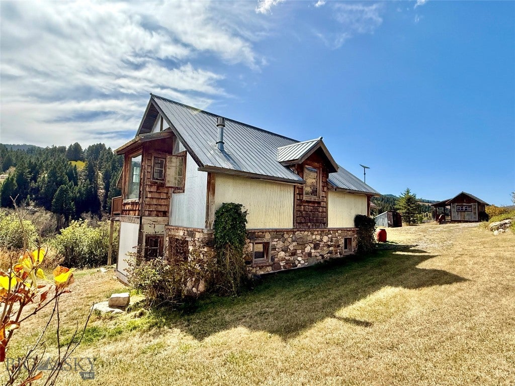 743 Trail Creek Road