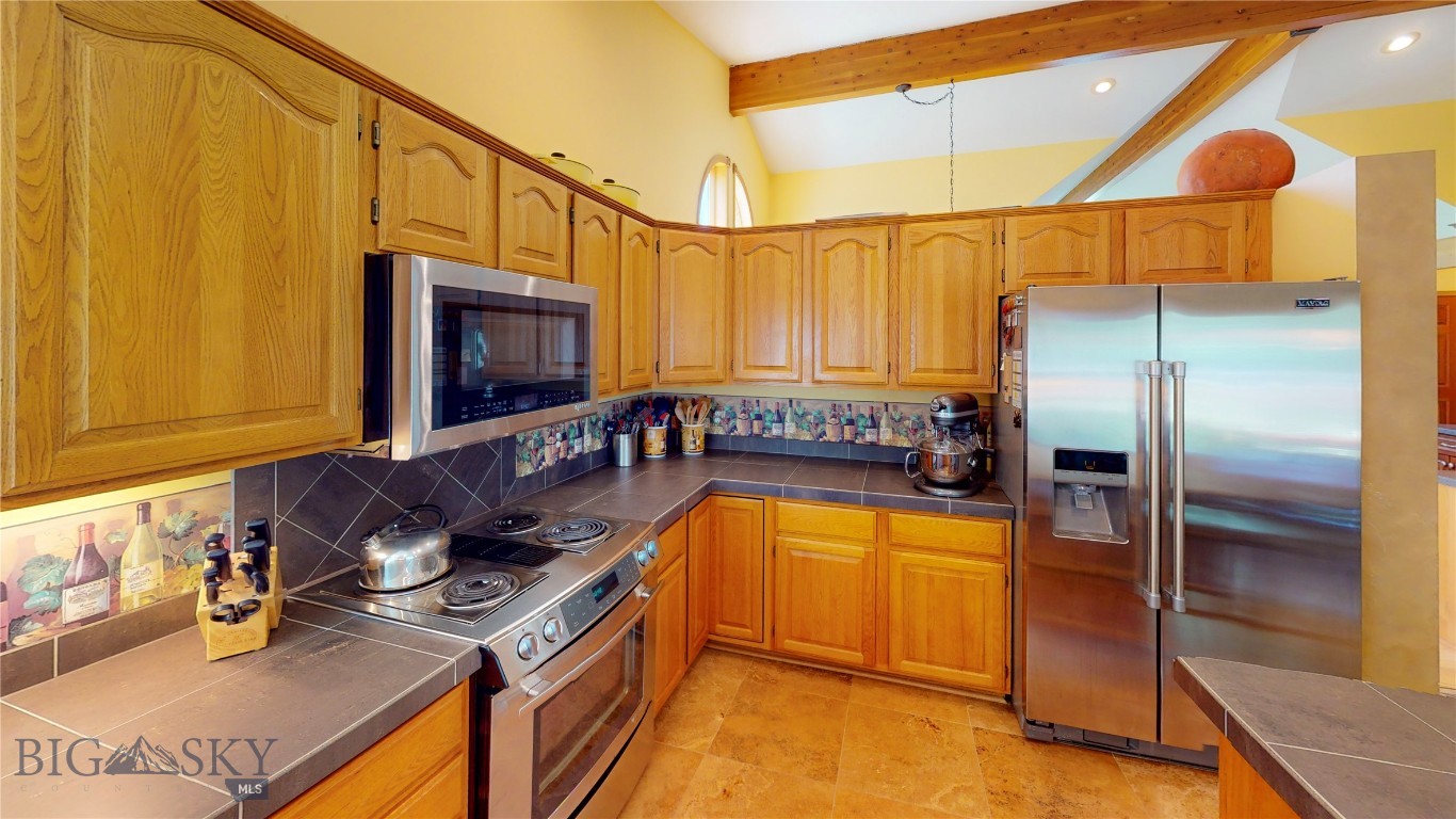 Riverside Manor - Residential