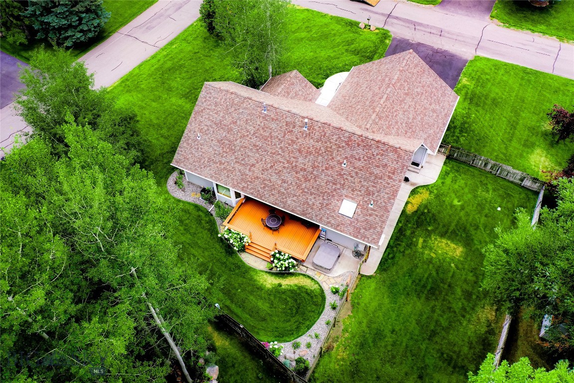 Riverside Manor - Residential