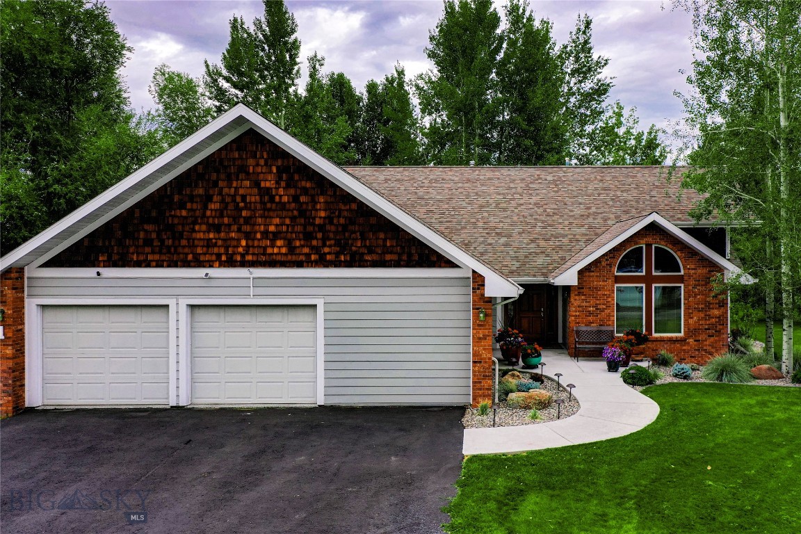 Riverside Manor - Residential