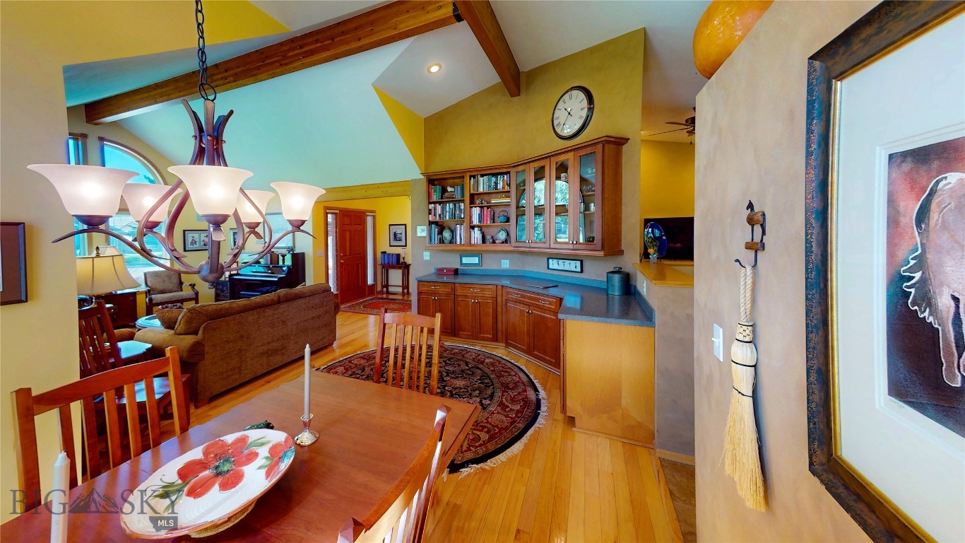 Riverside Manor - Residential
