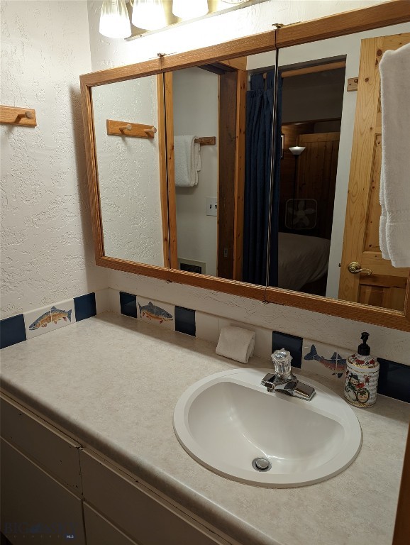 Hill Condos - Residential