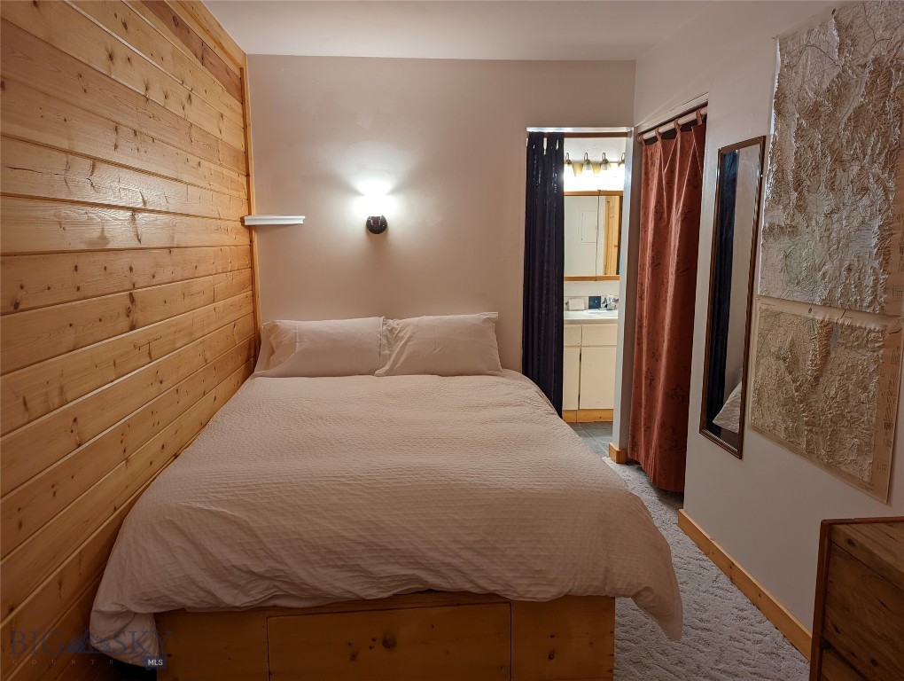 Hill Condos - Residential