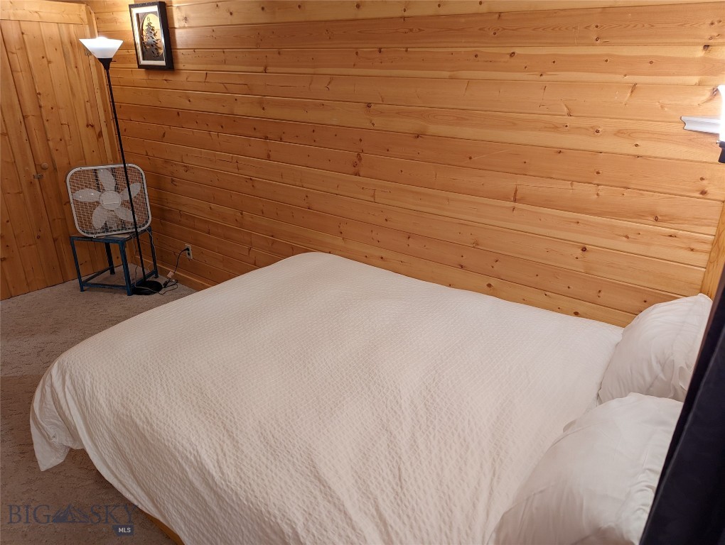 Hill Condos - Residential