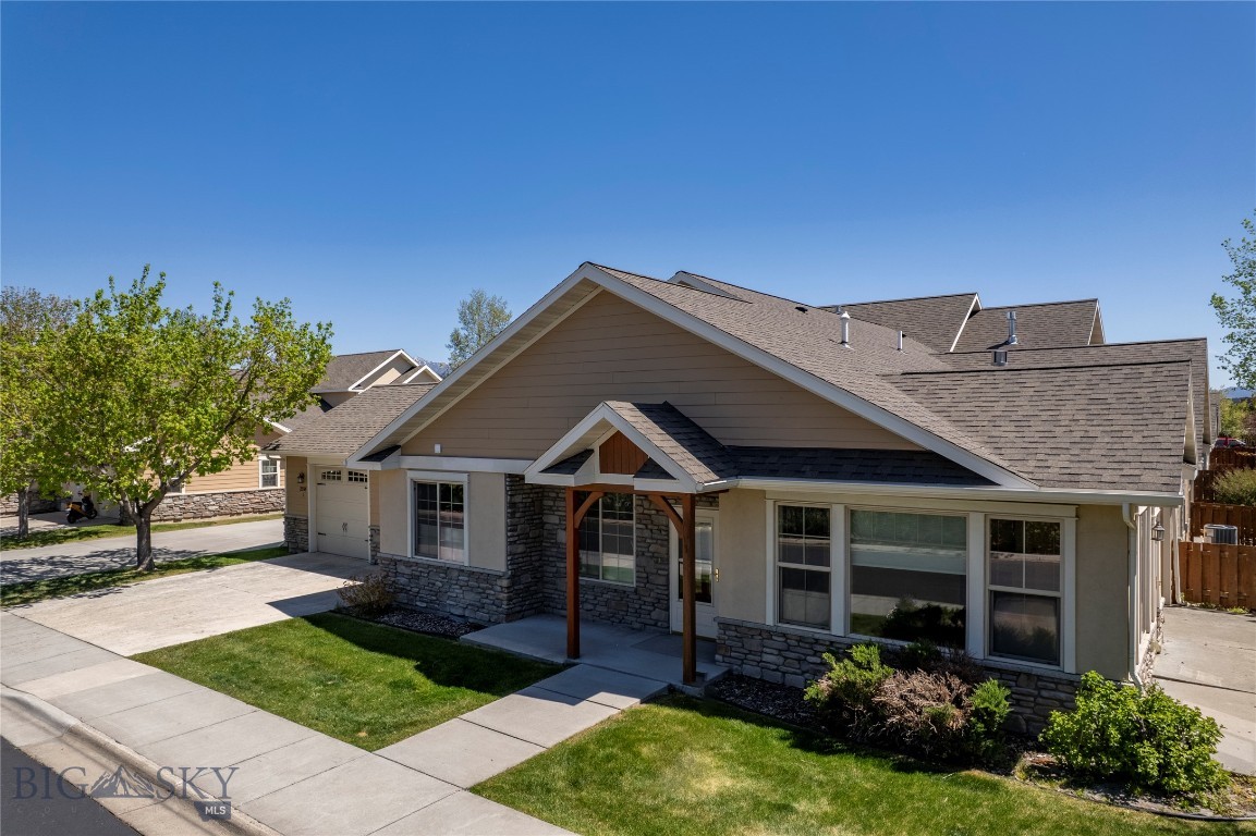 Lessley Estates Condo - Residential