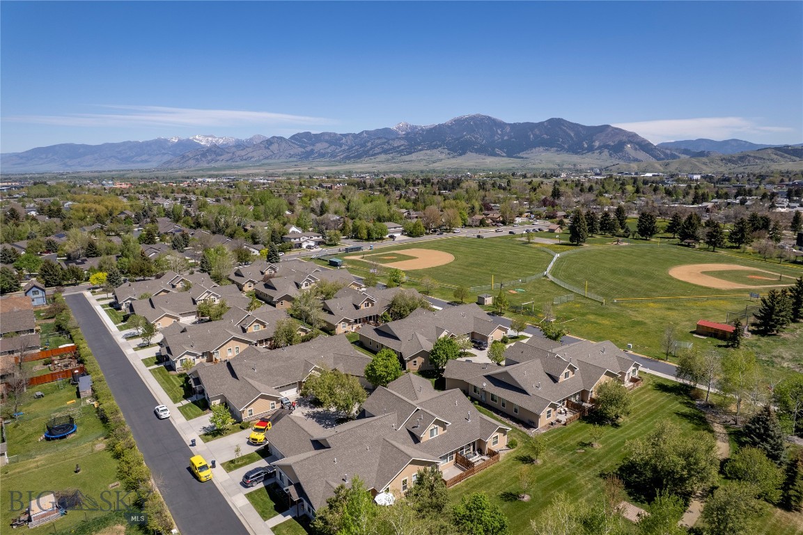 Lessley Estates Condo - Residential