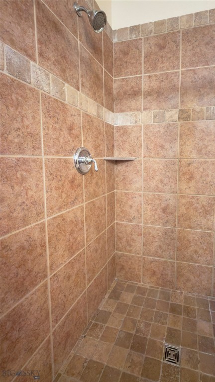 Lessley Estates Condo - Residential