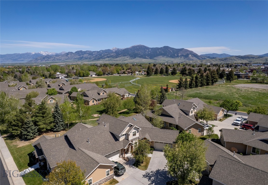 Lessley Estates Condo - Residential
