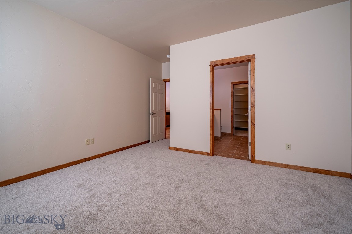 Lessley Estates Condo - Residential
