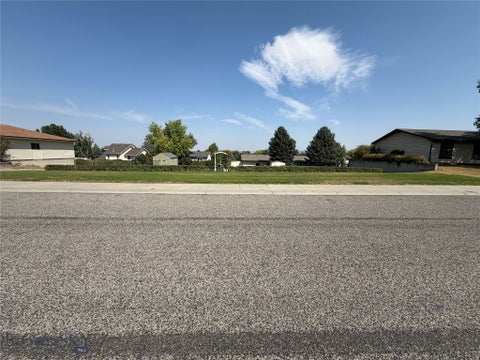 Photo of 2133 Interlachen Lot 11 Drive, Billings, MT 59105 (MLS # 413863)