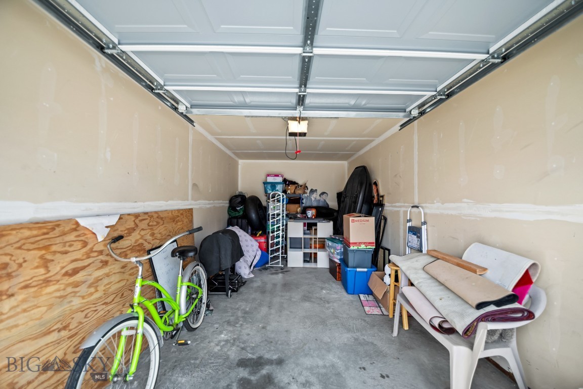 Parkway Plaza - Residential