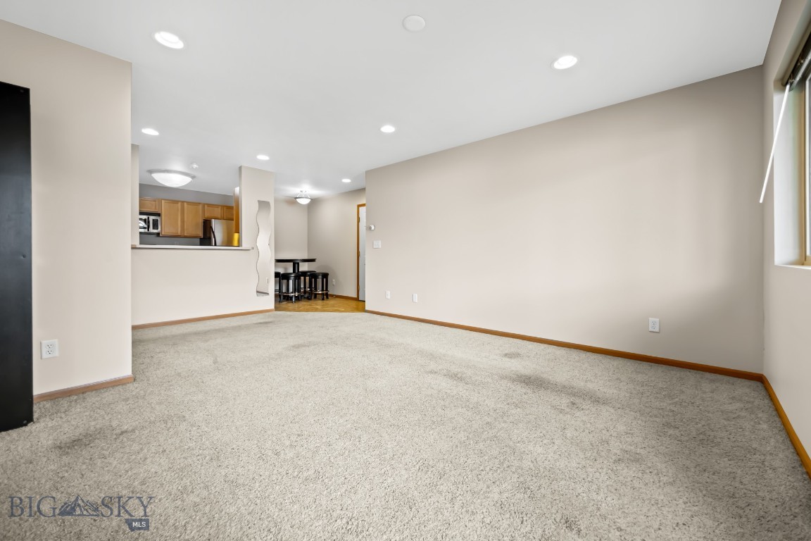 Parkway Plaza - Residential