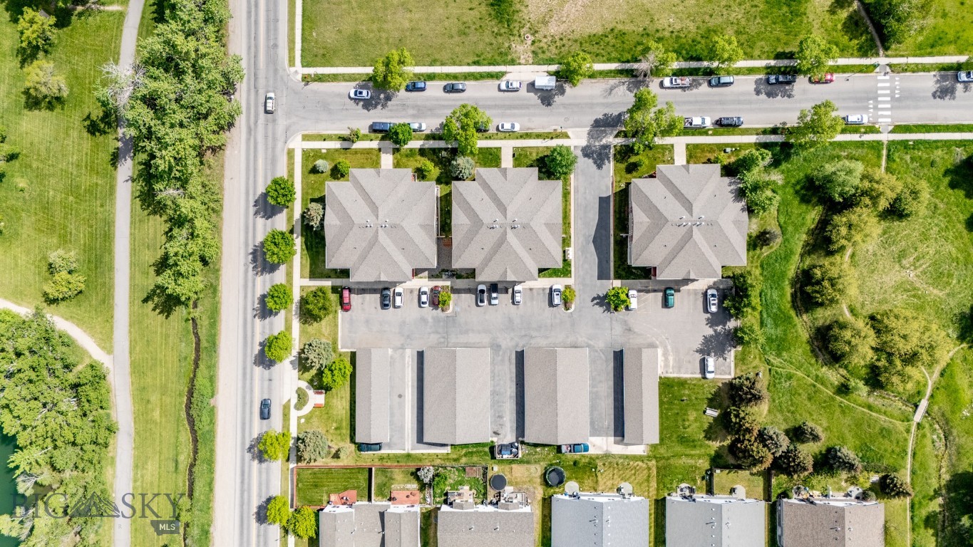 Parkway Plaza - Residential