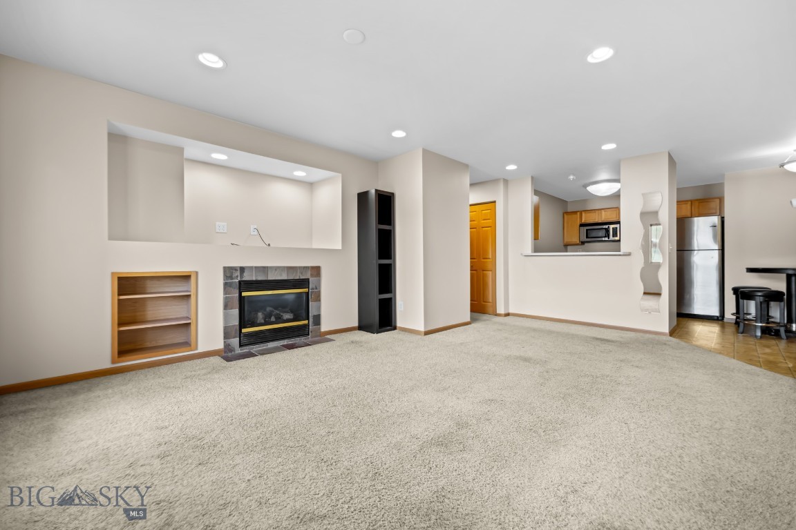 Parkway Plaza - Residential