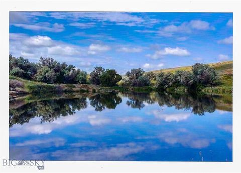 Photo of 400 Gordon Road, Vaughn, MT 59487 (MLS # 406176)