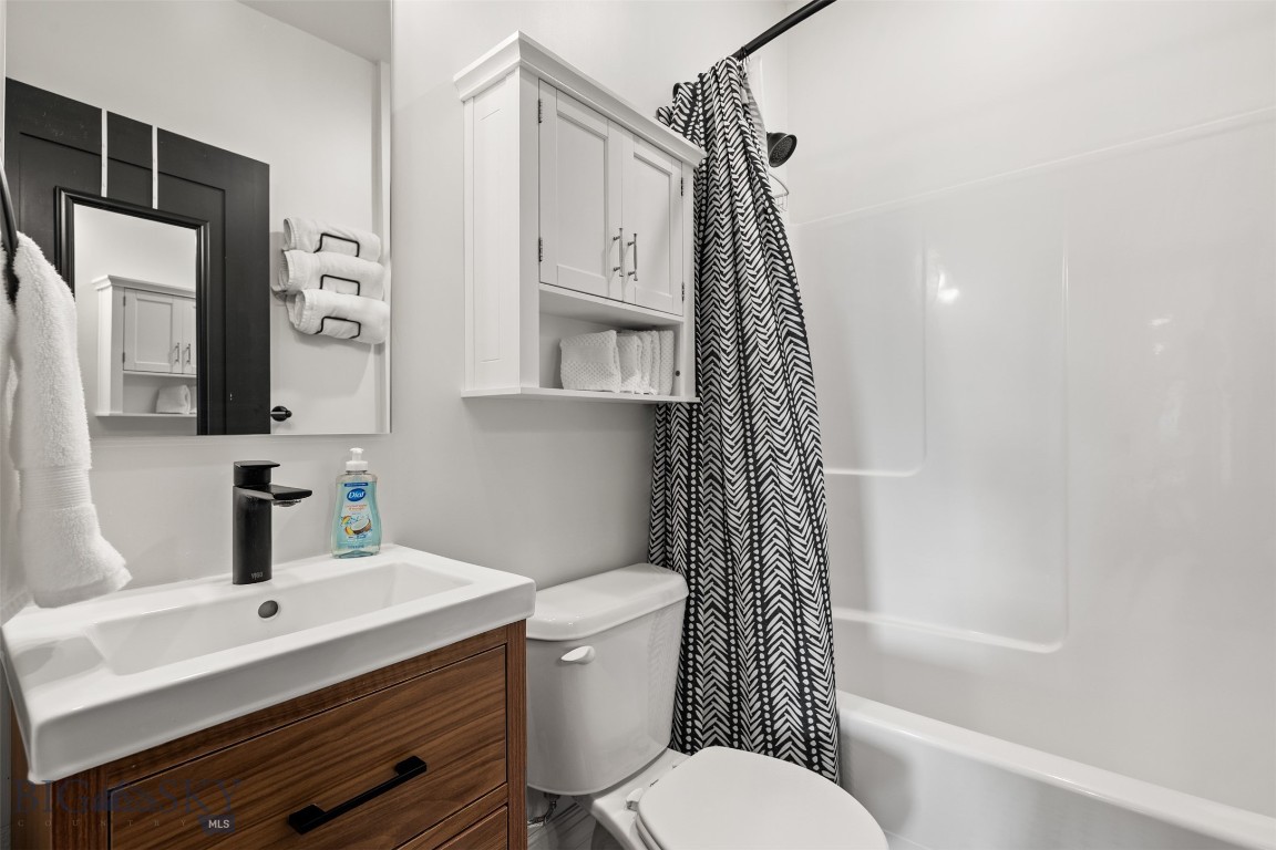 Butte, Montana 59701, United States, 1 Bedroom Bedrooms, ,1 BathroomBathrooms,Residential,Pending,213057