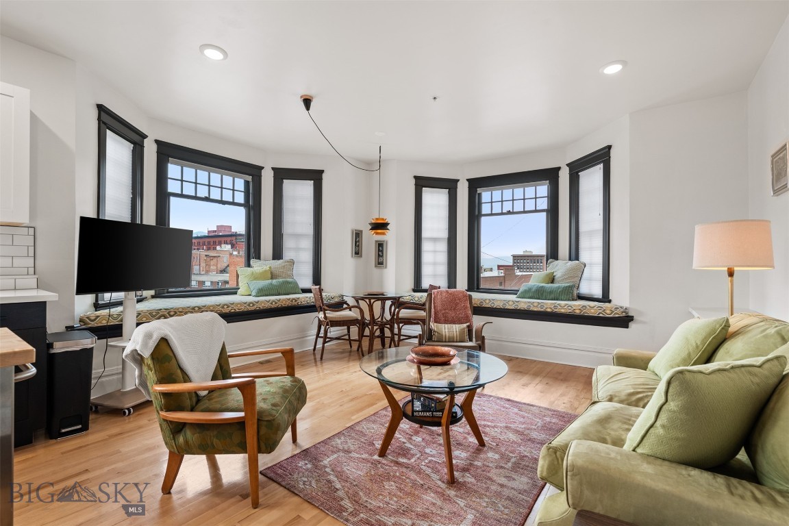 Butte, Montana 59701, United States, 1 Bedroom Bedrooms, ,1 BathroomBathrooms,Residential,Pending,213057