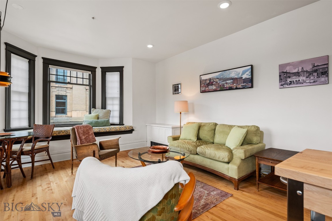 Butte, Montana 59701, United States, 1 Bedroom Bedrooms, ,1 BathroomBathrooms,Residential,Pending,213057