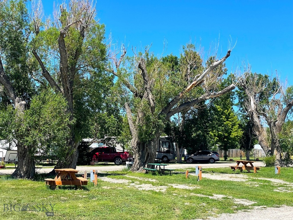 Acreville Addition - Land