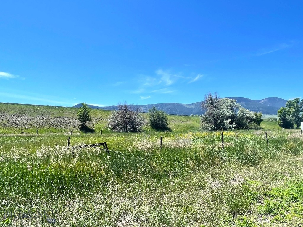 Acreville Addition - Land