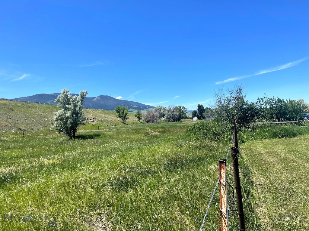 Acreville Addition - Land