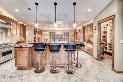 Photo of 2025 Stuart Street, Helena, MT 59601 (MLS # 406551)