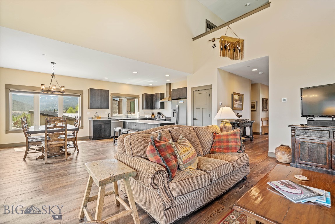 Big Pine View - Big Sky - Residential