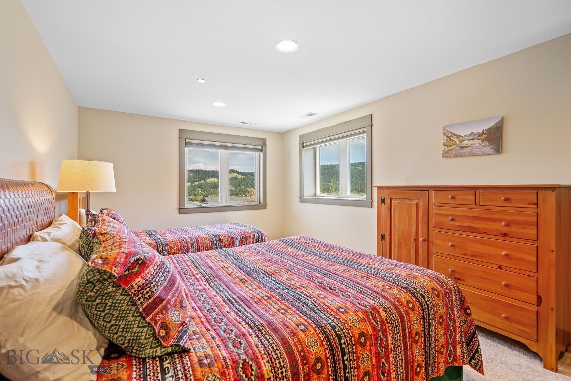 Big Pine View - Big Sky - Residential