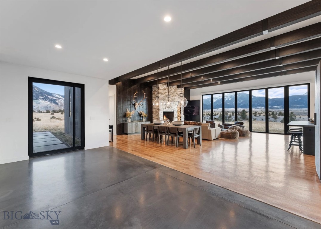 Mill Creek Ridge - Paradise Valley - Residential