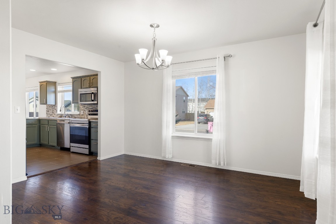 171 Meadow Brook Lane